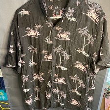 Men s H&M button up size XL