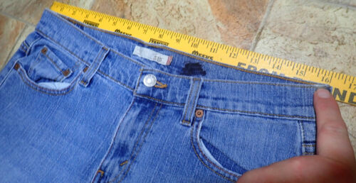 Mixed Lot of 3 Levi's 505 515 Stretchy Denim Blue Jeans Women’s Size 8 (32x29) - Picture 4 of 23