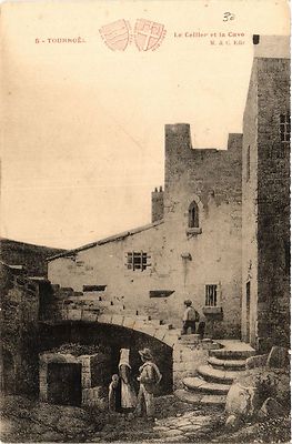 Old postcard Tournoel Le Cellier et la Cave (409102)