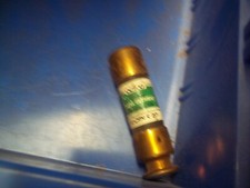 CEFCO  CRN-R-20   20 AMP  FUSE