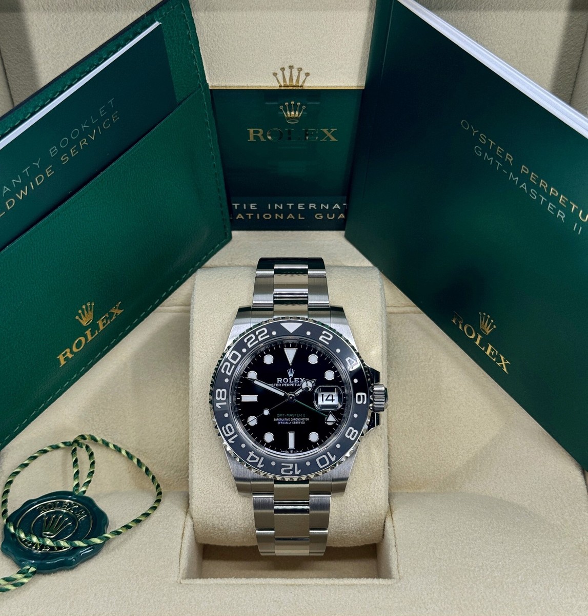 Gmt Master Ii Rolex Serial Numbers Sweeping Hand Rolex GMT-Master - Main Image