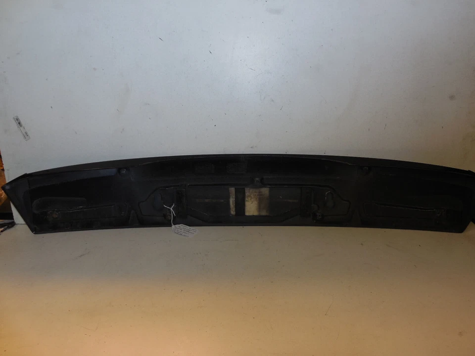 06-10 BMW E61 535xi 530xi Wagon Black Rear Tailgate Hatch Lift gat Spoiler Wing - Image 4 of 4