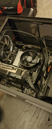 Custom Build Gaming Desktop PC 4060TI, 4TB SSD, Ryzen 8500G, 16gb RAM - Bild 3 von 4
