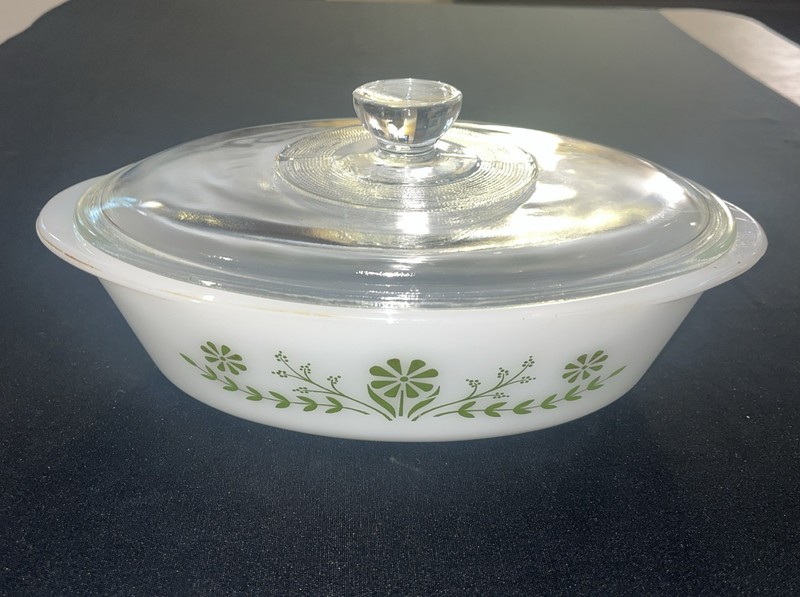 Vintage Glasbake Green Daisy Flower J-235 1 Quart Oval Casserole Dish w Lid