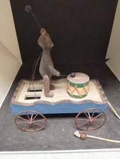 Suchart Studio Drumming Bear Pull -Along Wooden WagonToy America 1991 Vtg Works Suchart Studio Drumming Bear Pull -Along Wooden WagonToy America 1991 Vtg Works - Image 1