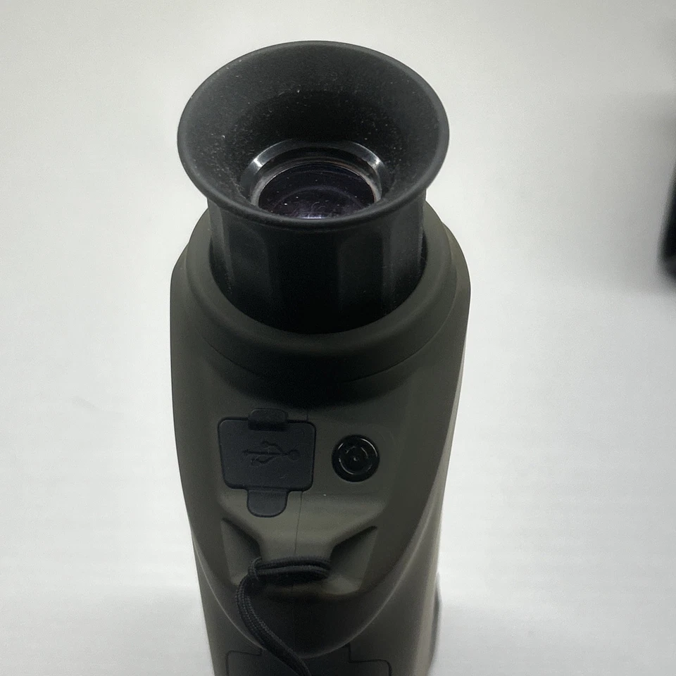 Monocular de visión nocturna Stealth Cam con IR integrado para uso diurno Foto 2 de 4