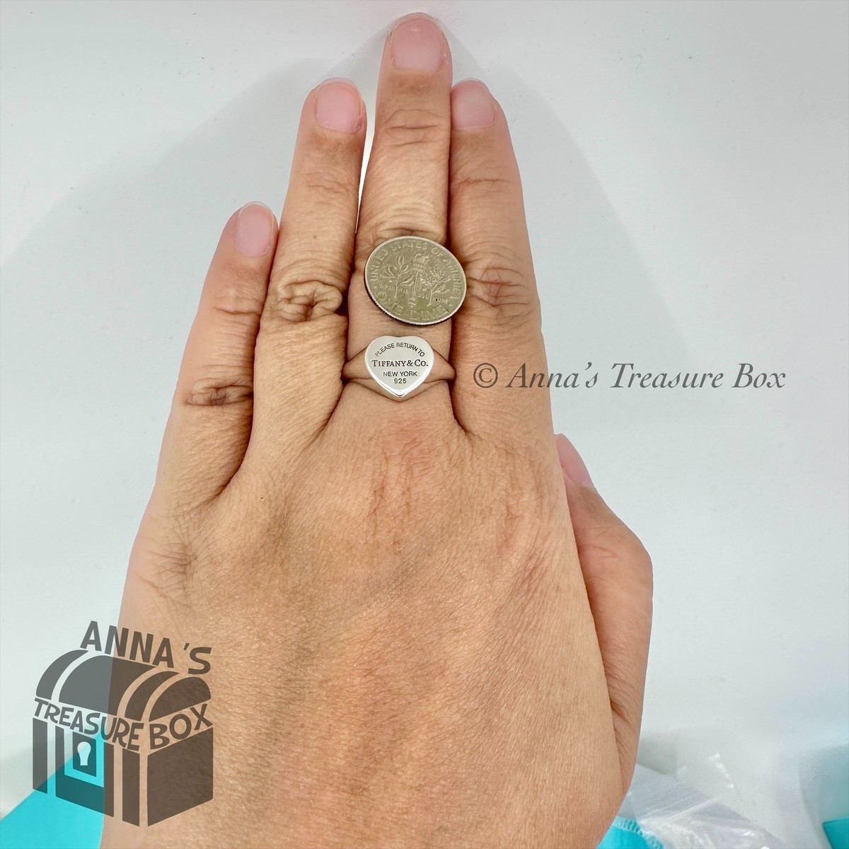 Return To Tiffany & Co. 925 Silver Heart Signet Ring Band Size 7.5