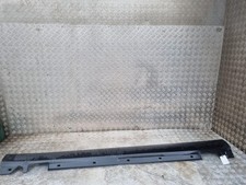 MERCEDES CLS KLASSE SEITENSCHWELLER LINKE SEITE 197 A2186900140 W218 2013