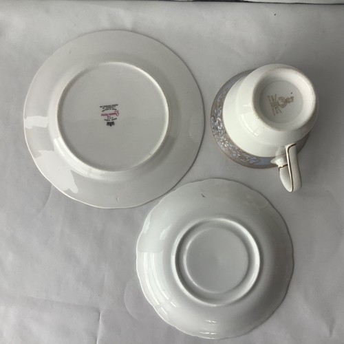 HÜBSCHE NICHT ÜBEREINSTIMMENDE VINTAGE CHINA TEETRIO'S - TASSE, UNTERTASSE & TELLER - AUSWAHL - Bild 42 von 167