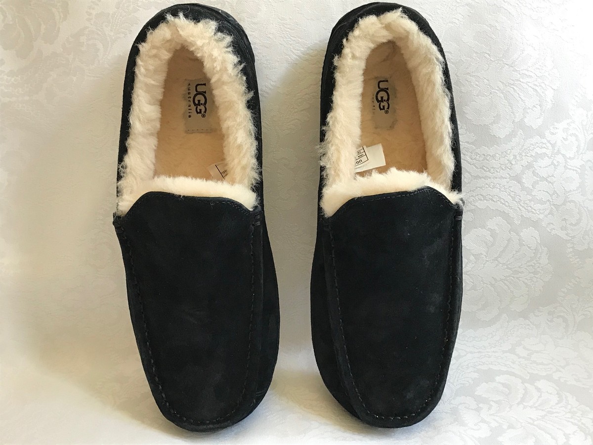 UGG Australia Mens ASCOT Leather/Suede Sheepskin Slipper  display picture 3