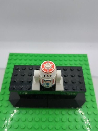LEGO Star Wars R5-D8 / R5-D4 Astromech Droid Minifigure 75959 / 9493 - sw0373 - Picture 2 of 3