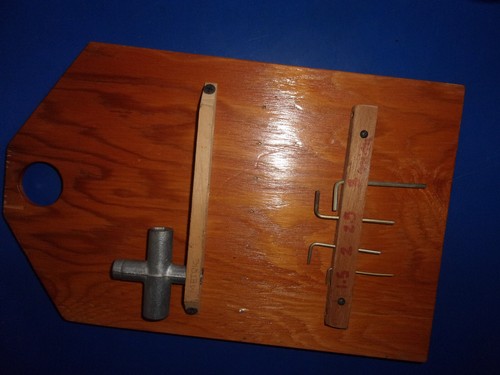Custom Master Airscrew Lot of 7 Propellers + Pit Crew Board Allen & 4 Way Wrench - Picture 7 of 8