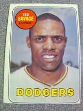 1969 Topps - [Base] #471.1 Ted Savage (Last Name Yellow) Baseball Dodgers -325-