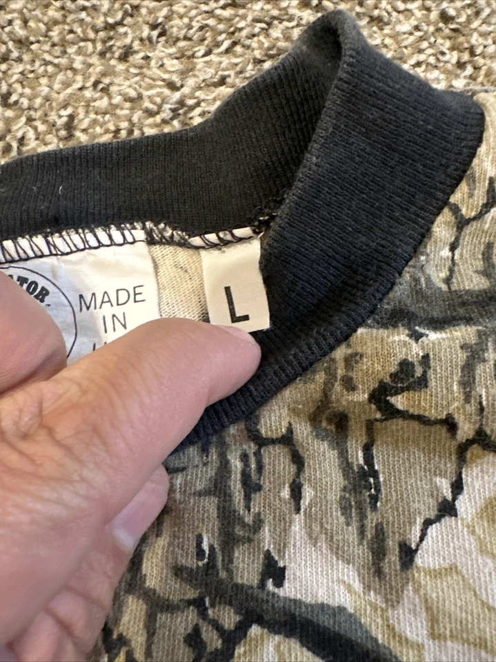 VTG Predator Camo Mens Large Crop Long Sleeve Crewneck Hunting T Shirt USA Made - Image 3 of 4