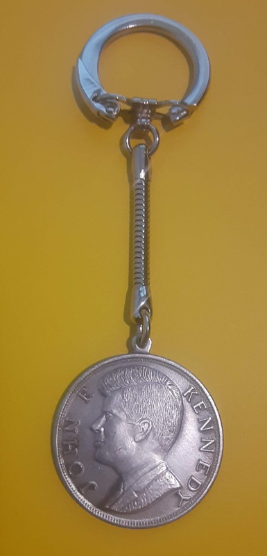 Keychain - JFK - Famous speech on back - color Silver - KENNEDY