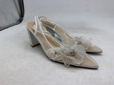 Blue by Betsey Johnson Avi Pumps Women's White Flower Applique Block Heel - 9