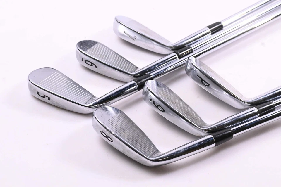 Titleist AP2 710 Irons / 5-PW / Regular Flex Dynamic Gold R300 Shafts - Image 4 of 4