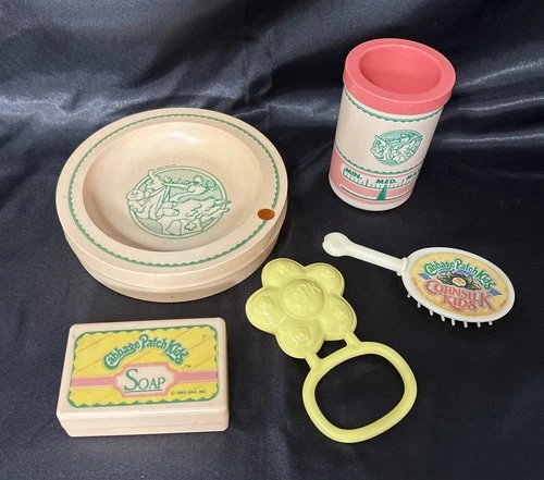 Cabbage Patch Kids 1983 Accessories Lot