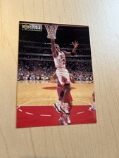 1997-98 Upper Deck Collector's Choice - Michael's Magic Michael Jordan #388