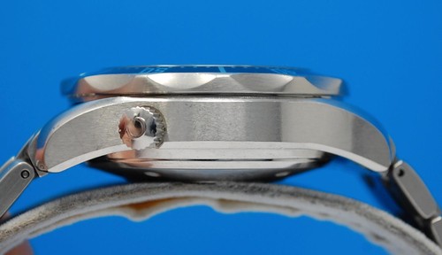 Mens Omega Seamaster Professional Chronograph watch - Blue Dial & Bezel 2599.80 - Picture 3 of 10