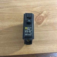 Square D HOM115 1-Pole 15-Amp 120/240V Plug-In Circuit Breaker