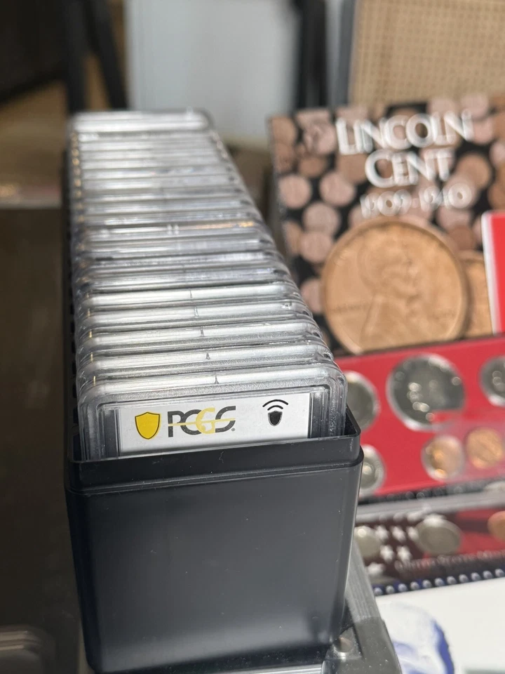 Estate Sale Coin Lot! Old Us Coins - Silver, Mint Sets, Proofs, And More!!! - Image 3 of 4