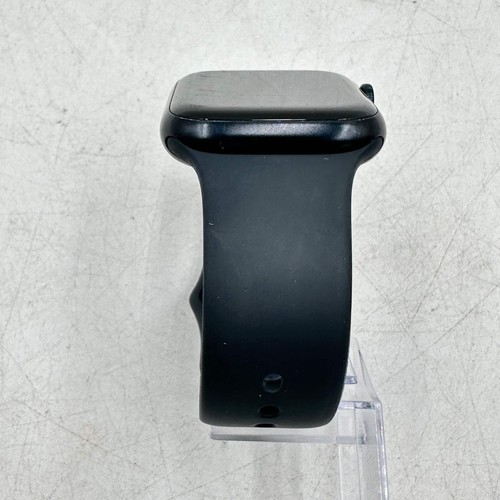 Unlocked Apple Watch Series 8 45MM Black Aluminum A2774 w/ Black Sport Band - Picture 6 of 9