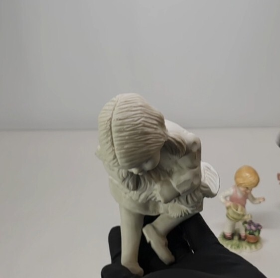 Picture 9 of 23