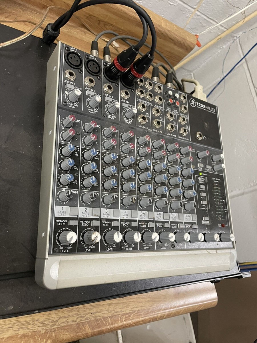 Mackie 1202-VLZ3 Compact Premium Mic / Line Audio Mixer Used Mackie 1202-VLZ3 Compact Premium Mic / Line Audio Mixer Used
