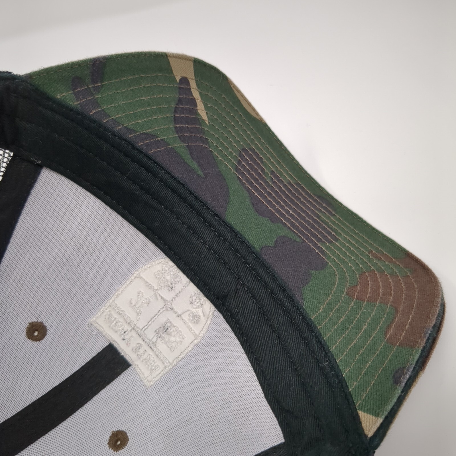 Army Stem Strapback Mesh Back Trucker Hat Camo On… - image 7