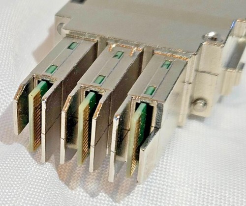 Cisco Stack-T1-50CM V01 Stacking Cable 800-40403-01 FREE SHIPPING - Afbeelding 5 van 6