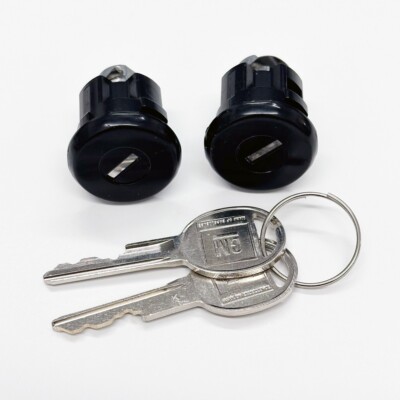 1986 AND LATER GBODY T-TOP LOCK SET WITH KEYS