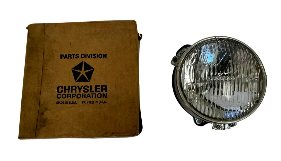 1961-1967 Dodge Plymouth зарядное устройство ближнего света фары в сборе 2524930 новый из старых запасов. - Изображение 2 из 4