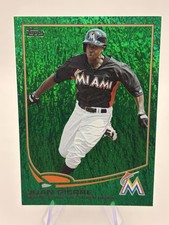 2023 Topps Baseball #376 Juan Pierre Record Chase- 600 Stolen Base Emerald Pearl