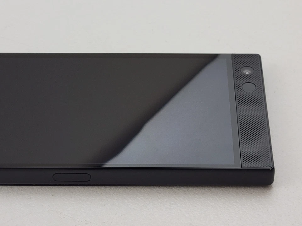 Razer Phone 2 (RZ35-0259) 64GB - Preto espelho (desbloqueado) - *LEIA POR FAVOR* - H4663 - Imagem 4 de 4