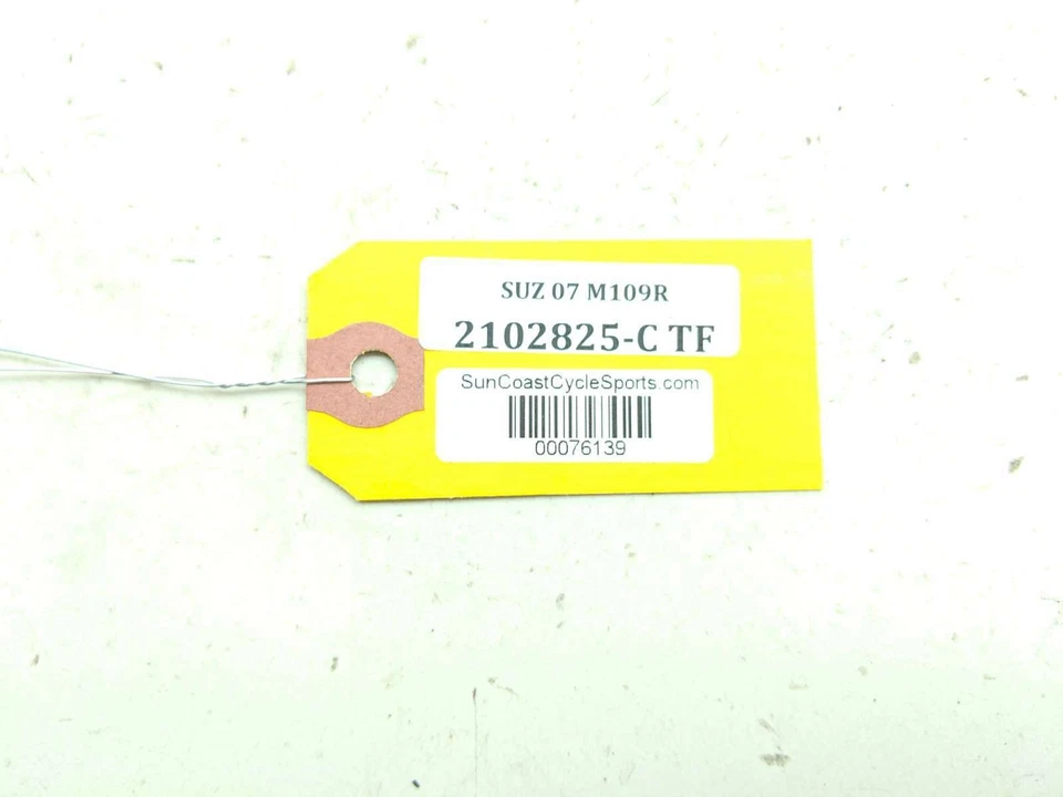 07 Suzuki M109R VZR1800 pinça de freio traseira escudo térmico - Imagem 3 de 4