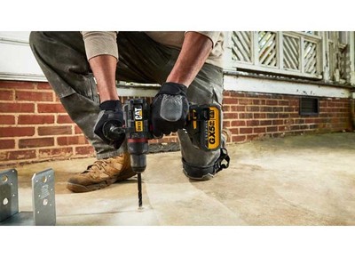 CAT DX13 18V 1/2'' Brushless Hammer Drill w/Graphene Battery