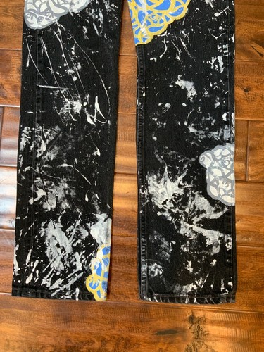 Levis Womens 501 Original Fit Black & White Paint Splatter Floral Jeans, Size 29 - Picture 3 of 6