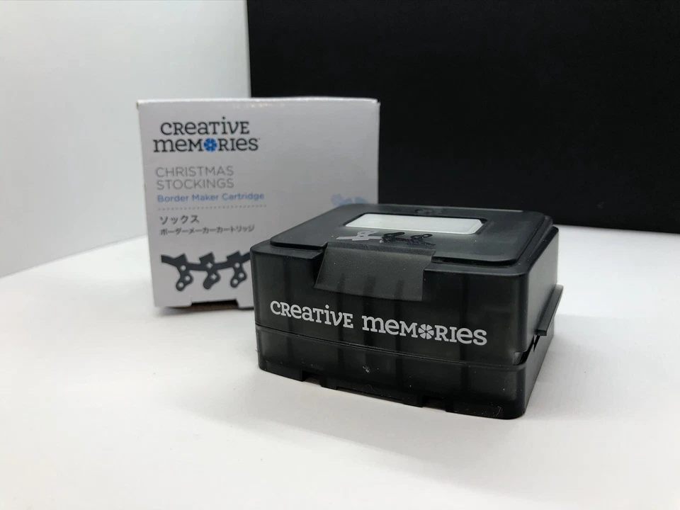 Creative Memories Christmas Stockings Border Maker Cartridge Border Punch Scrap - Image 4 of 4