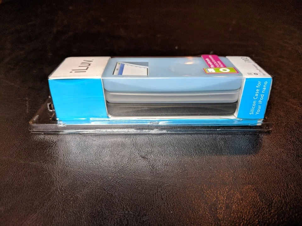 iLuv i102 Pack of 3 Silicon Case for 2GB/4GB Apple iPod Nano 1st & 2nd Gen Only - Image 2 of 4