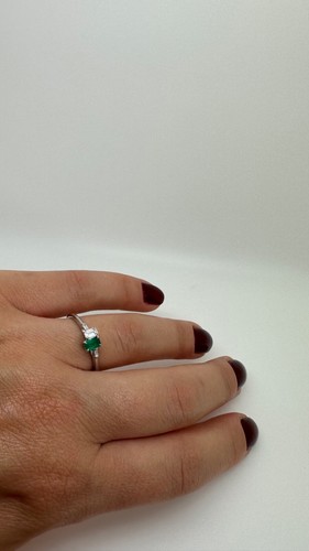 PLATINUM DIAMOND AND EMERALD RING FANCY RING 0.37CT *GG214 - Picture 17 of 18