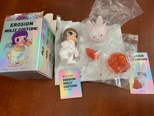 PopMart InstincToy Erosion MOLLY Costume  MILLY MOLLY