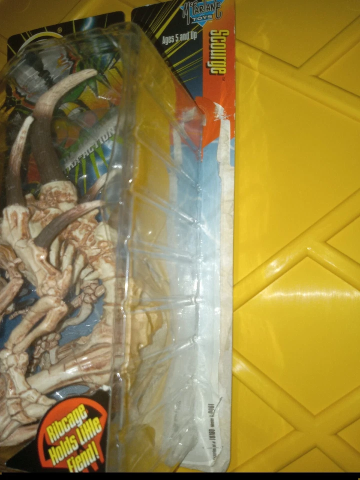 McFarlane's Spawn Scourge Action Figure 1996  - Image 2 of 4