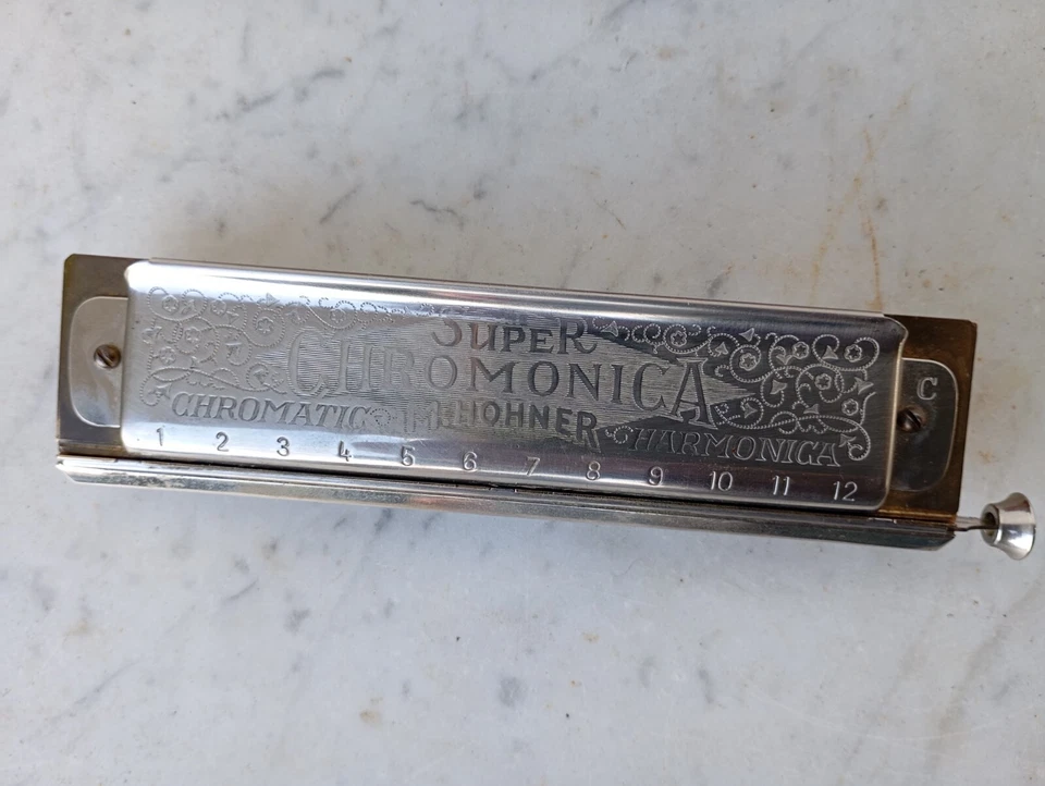 Винтажная немецкая губная гармошка Hohner Super Chromonica 270 Key Of Bb и чехол - Изображение 4 из 4