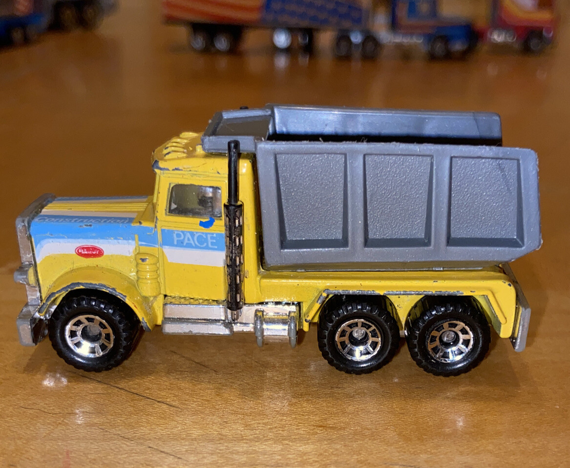 ミニカー pete Vintage 1981 Matchbox Peterbilt Dump Truck Rare Original Old