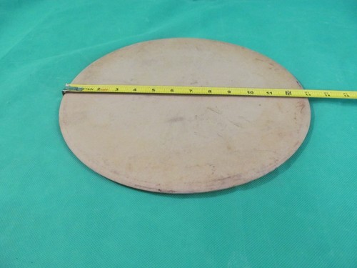 Pampered Chef 13” Round Pizza Baking Stone Family Heritage Collection Seasoned - Picture 2 of 6