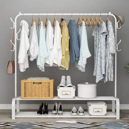 Porte-manteau penderie blanc anti-encombrement avec rangement de chaussures pour petite entrée