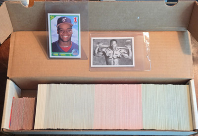 1990 Score Baseball Set 704 cards plus trivia cards - Near Mint to Mint
