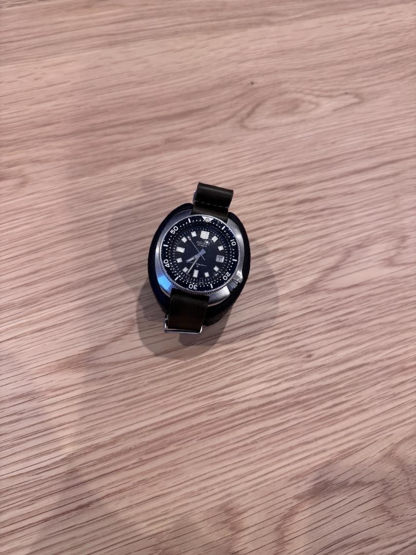 【希少】The Willard WILL Seiko Diver 'Skinny Willard' – Analog:Shift