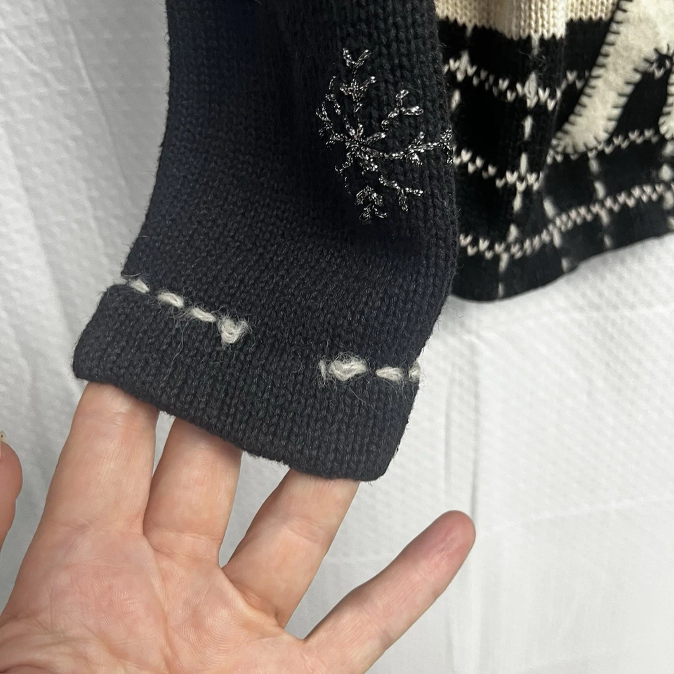Suéter de urso polar Susan Bristol vintage Natal preto e branco pequeno feriado - Imagem 4 de 4
